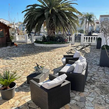 Maison Sur Canaux Marina Avec 4 Suites Dont 1 Balneo Jacuzzi Holiday home
