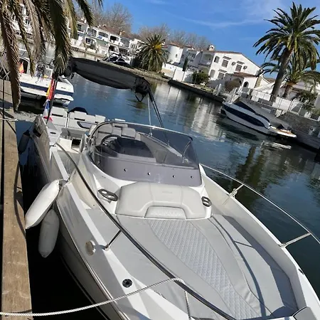 Maison Sur Canaux Marina Avec 4 Suites Dont 1 Balneo Jacuzzi *