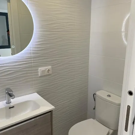 Maison Sur Canaux Marina Avec 4 Suites Dont 1 Balneo Jacuzzi *